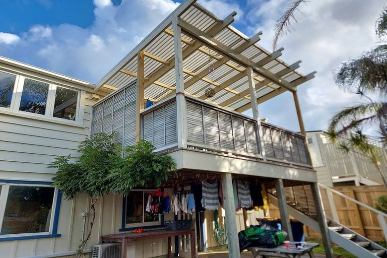 Photo of property in 106 Calliope Road, Stanley Point, Auckland, 0624