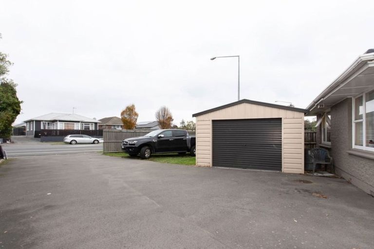 Photo of property in 157 Wainoni Road, Avondale, Christchurch, 8061