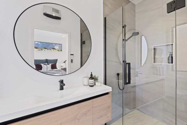 Photo of property in 3b Glenelg Lane, Jacks Point, 9371