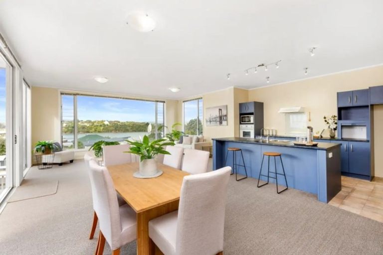 Photo of property in 15 Opotoru Road, Raglan, 3225