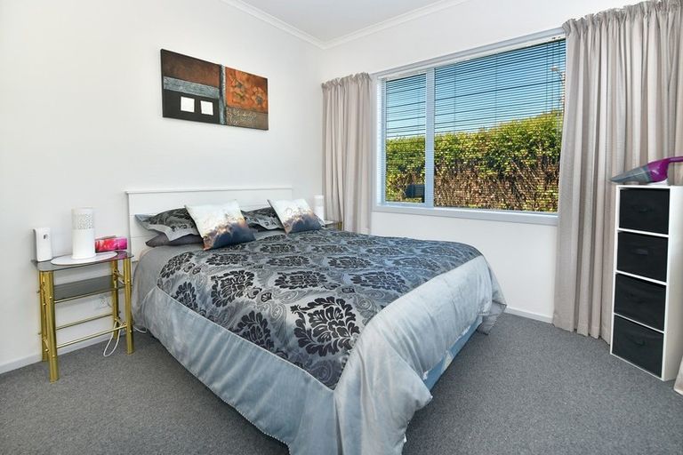 Photo of property in 962 Kahikatea Flat Road, Waitoki, Kaukapakapa, 0871