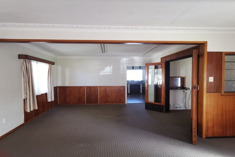 Photo of property in 221 Great South Road, Manurewa, Auckland, 2102