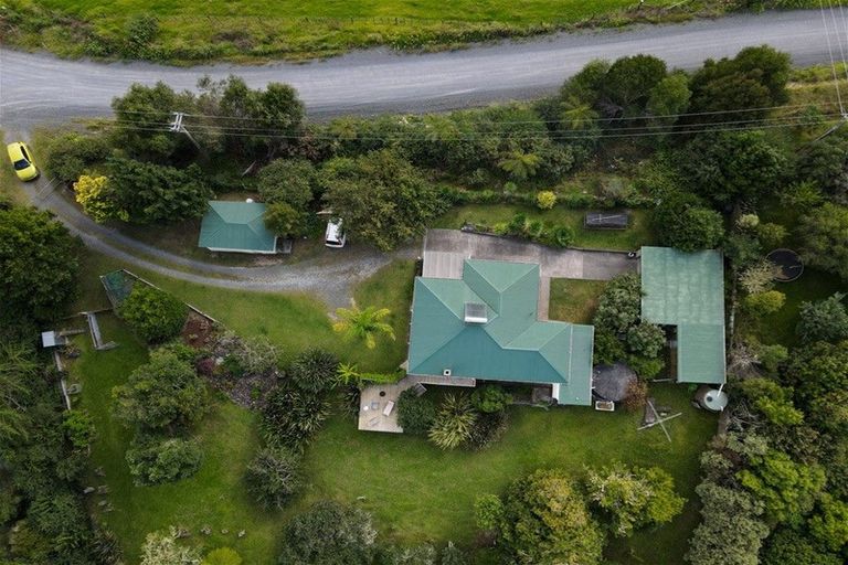 Photo of property in 33 Settlement Road, Kawakawa, 0210