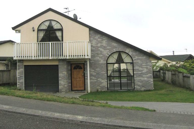 Photo of property in 1 Northwood Close, Woodridge, Wellington, 6037