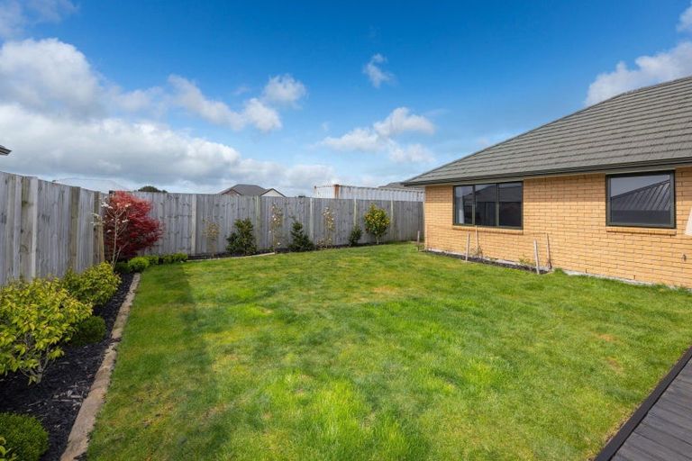 Photo of property in 12 Kourataki Road, Baverstock, Hamilton, 3200