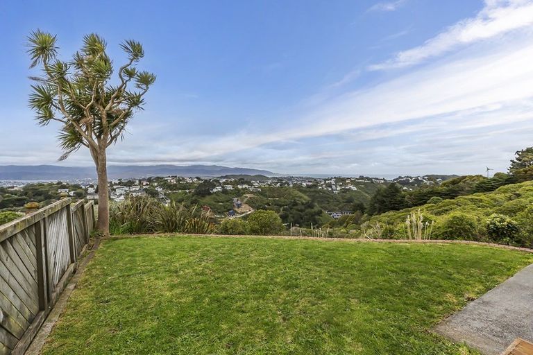 Photo of property in 6 Virginia Grove, Brooklyn, Wellington, 6021