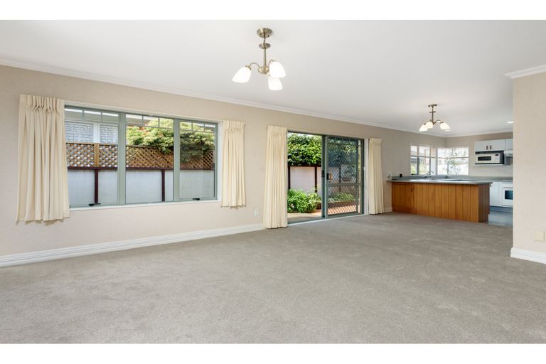 Photo of property in 1 Pemberton Way, Greerton, Tauranga, 3112