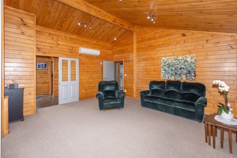 Photo of property in 1090 Rangiatea Road, Otewa, Otorohanga, 3972