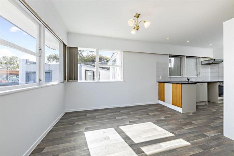 Photo of property in 47 Winsford Street, Manurewa, Auckland, 2102