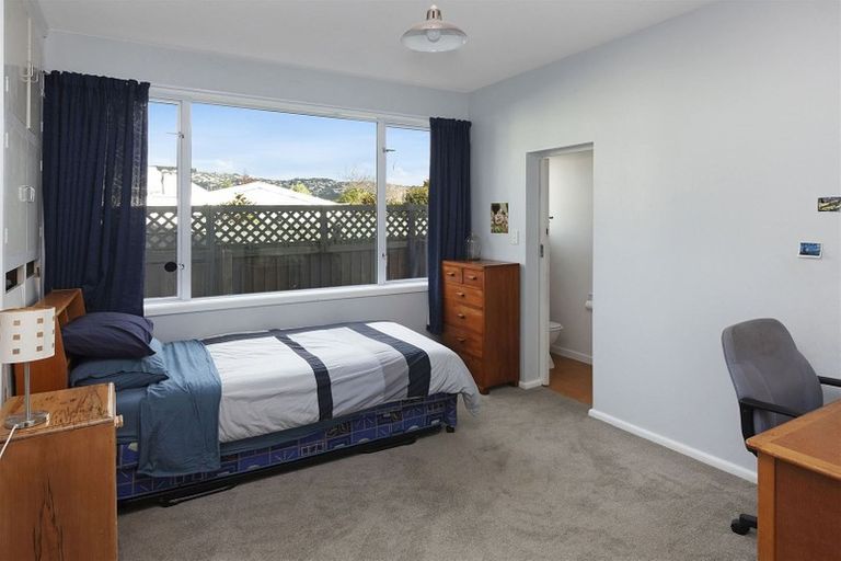 Photo of property in 27 Norwood Street, Beckenham, Christchurch, 8023