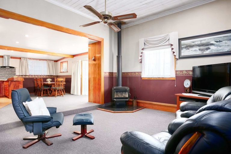 Photo of property in 832 Gladstone Road, Te Hapara, Gisborne, 4010