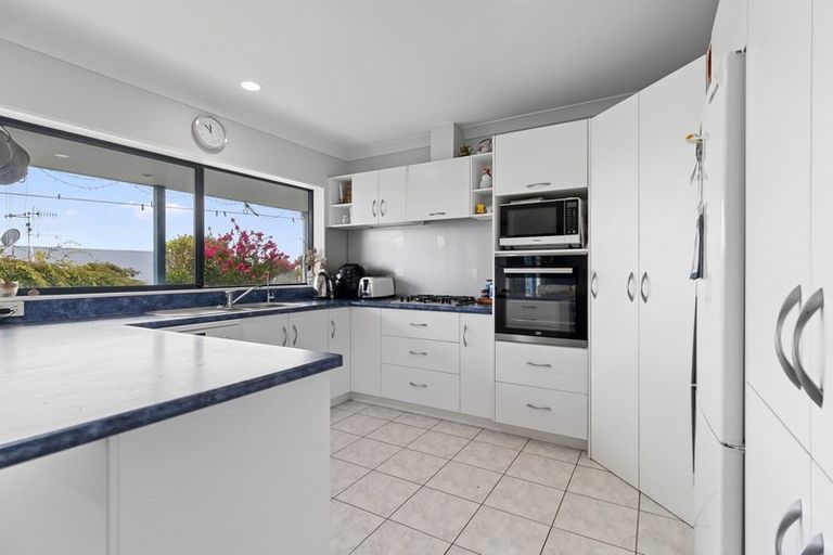 Photo of property in 34 Macmillan Street, Katikati, 3129