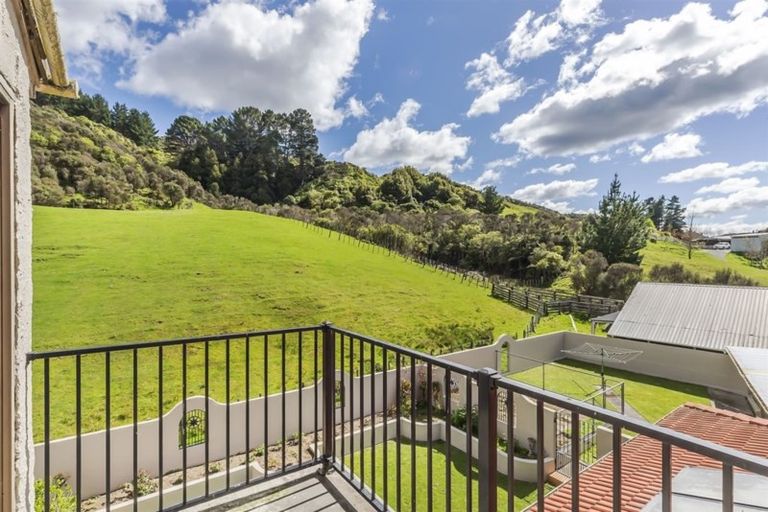 Photo of property in 702 Moonshine Hill Road, Moonshine Valley, Porirua, 5381
