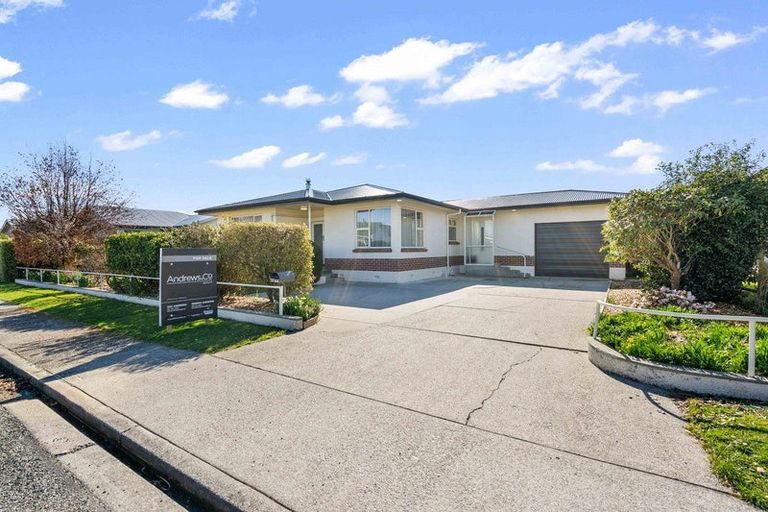 Photo of property in 23 Crombie Street, Gore, 9710
