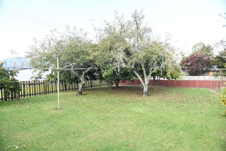 Photo of property in 6 Fourth Street, Waihou, Te Aroha, 3393