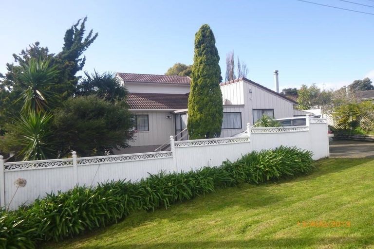 Photo of property in 569 Swanson Road, Ranui, Auckland, 0612