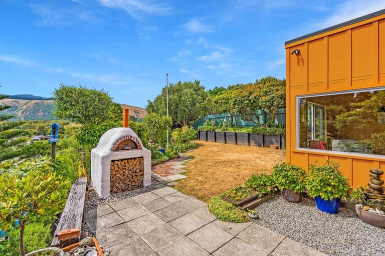 Photo of property in 25 Tennis Court Road, Raumati South, Paraparaumu, 5032