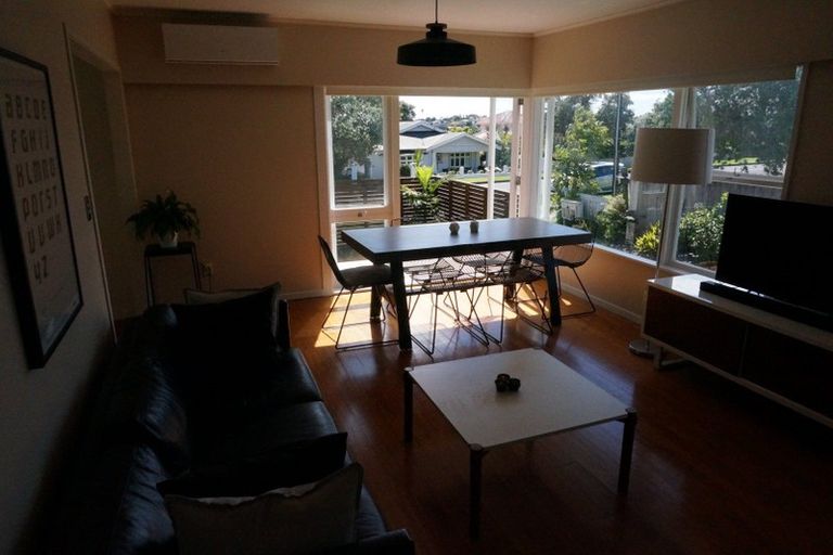 Photo of property in 1/23 Aramoana Avenue, Devonport, Auckland, 0624