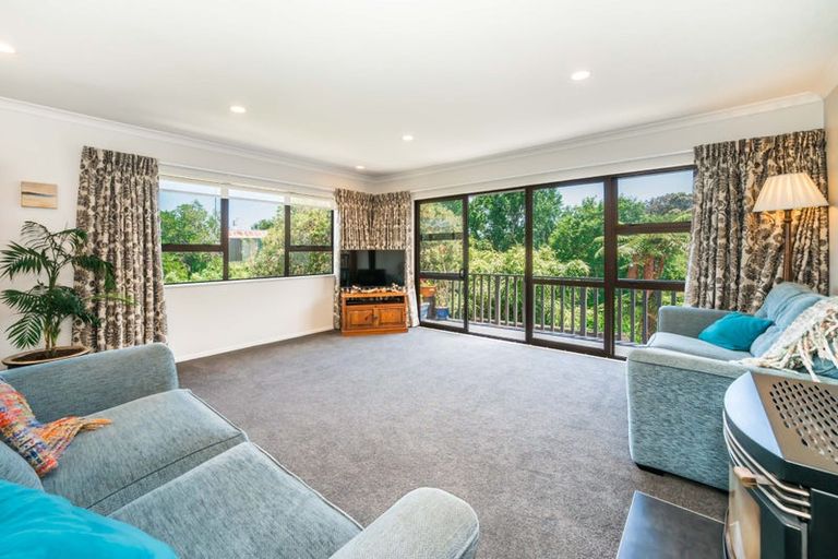 Photo of property in 50 Dale Road, Raumati South, Paraparaumu, 5032