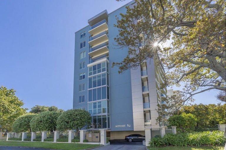 Photo of property in Oakridge Apartments, 703/10 Middleton Road, Remuera, Auckland, 1050