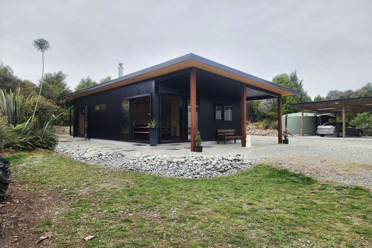 Photo of property in 22 Sanctuary Place, Kumara Junction, Hokitika, 7882
