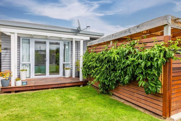 Photo of property in 11 Tom Parker Avenue, Marewa, Napier, 4110