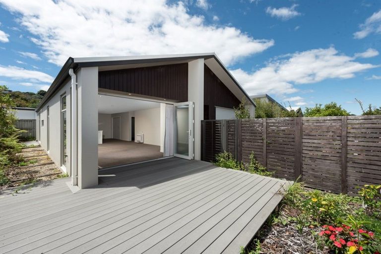 Photo of property in 16 Saint Pauls Drive, Brookfield, Tauranga, 3110