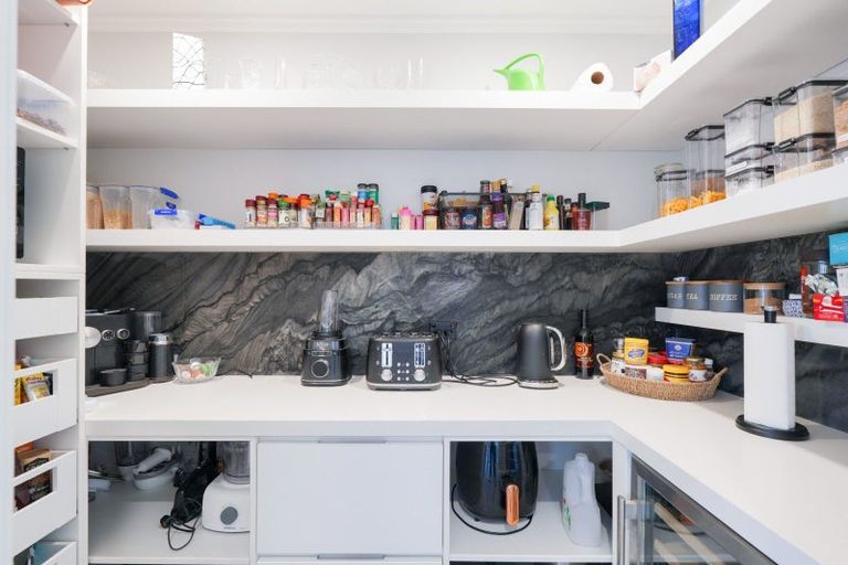 Photo of property in 50 Northside Drive, Waikiwi, Invercargill, 9810