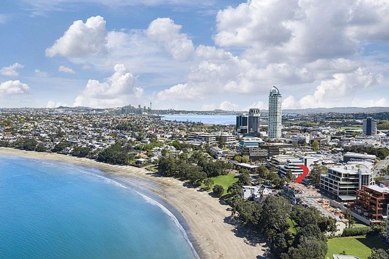 Photo of property in The Sands Apartments, 31/47 The Strand, Takapuna, Auckland, 0622