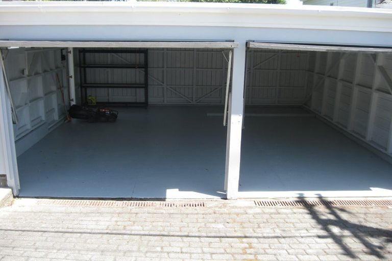 Photo of property in 15 Fancourt Street, Karori, Wellington, 6012