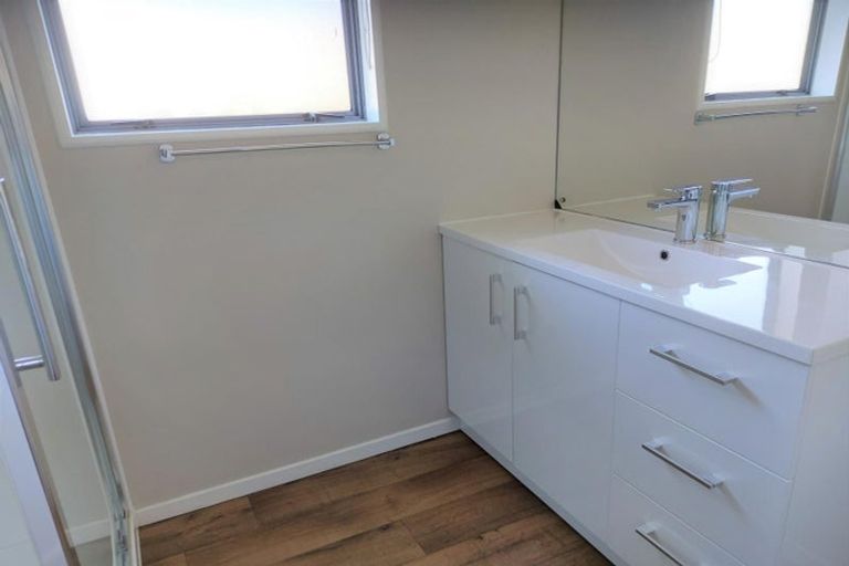 Photo of property in 220a Victoria Street West, Pukekohe, 2120