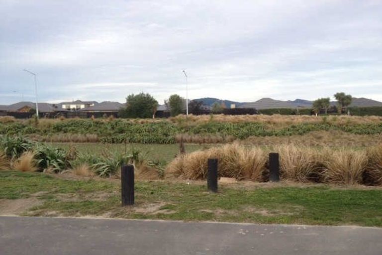 Photo of property in 33 Mackinder Drive, Wigram, Christchurch, 8042