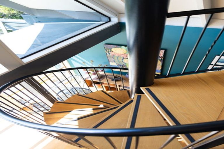 Photo of property in 5 Te Ara Crescent, Diamond Harbour, Lyttelton, 8971