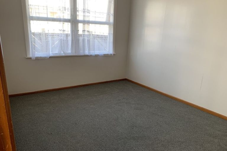 Photo of property in 1143 Heaphy Terrace, Fairfield, Hamilton, 3214