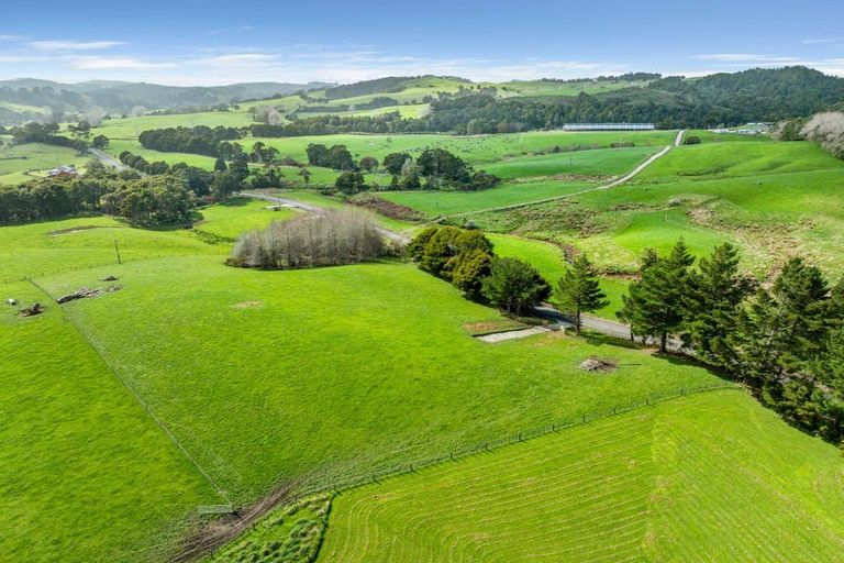 Photo of property in 650 Komokoriki Hill Road, Makarau, Warkworth, 0981