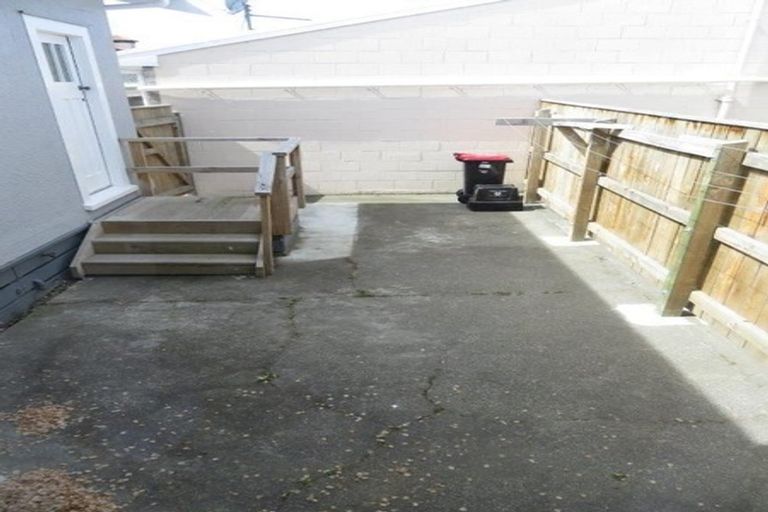 Photo of property in 402 Lyndon Road East, Hastings, 4122