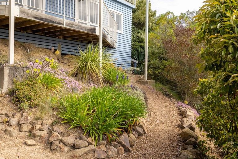 Photo of property in 38 Bayview Road, Charteris Bay, Governors Bay, 8971