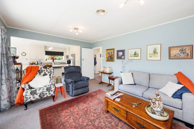 Photo of property in 8a Bond Street, Marton, 4710