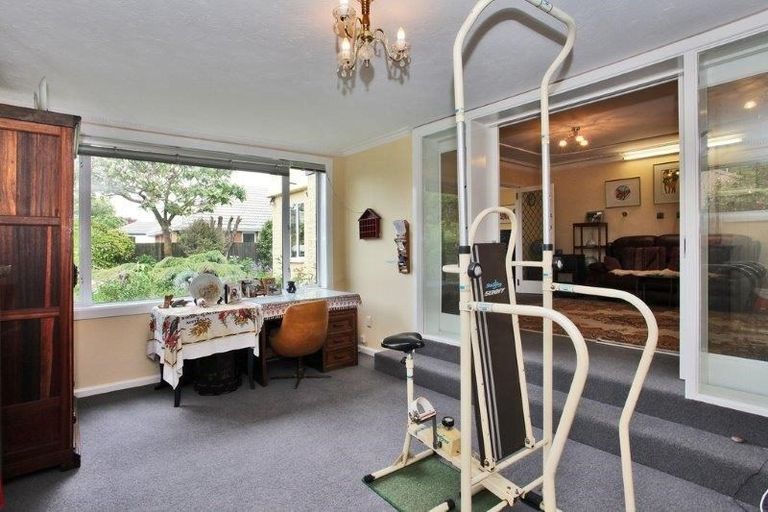 Photo of property in 1/222 Yaldhurst Road, Avonhead, Christchurch, 8042