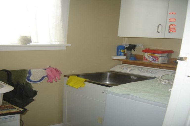 Photo of property in 12 Eaton Street, Waimate, 7924