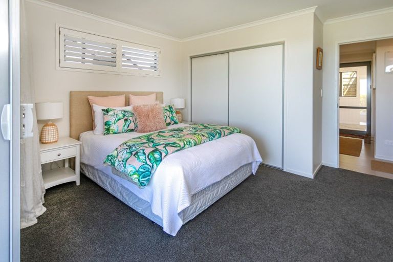 Photo of property in 18 Ross Place, Whiritoa, Whangamata, 3691