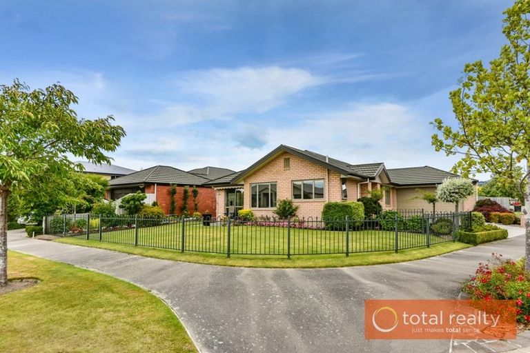 Photo of property in 28 Eaglesome Avenue, Aidanfield, Christchurch, 8025