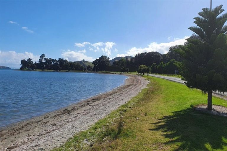 Photo of property in 25 Ferndale Drive, Kawakawa Bay, 2585