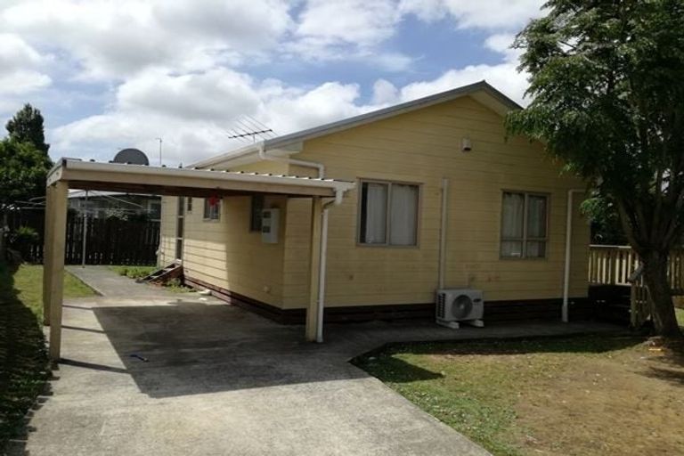 Photo of property in 7 Clayton Road, Manurewa, Auckland, 2102