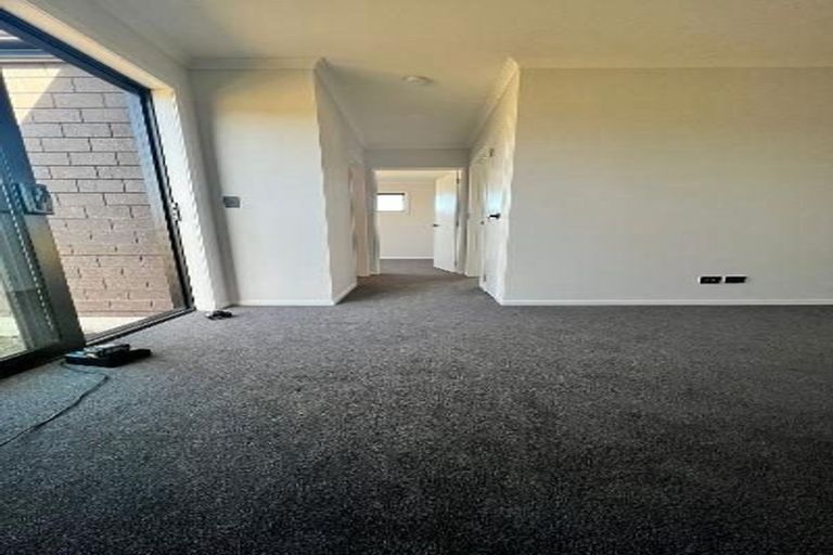 Photo of property in 1 Te Rata Boulevard, Karaka, 2124