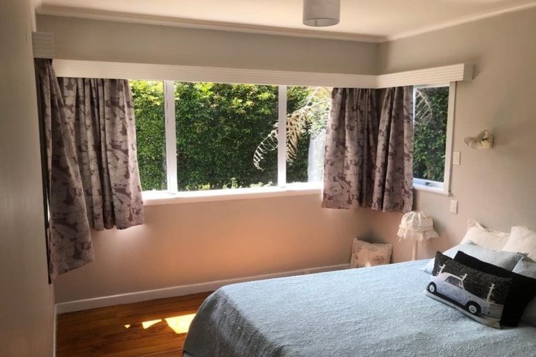 Photo of property in 1/40 Nile Road, Milford, Auckland, 0620