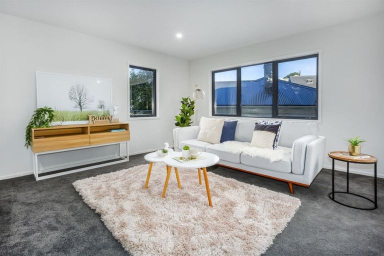 Photo of property in 149 Kelburn Parade, Kelburn, Wellington, 6012