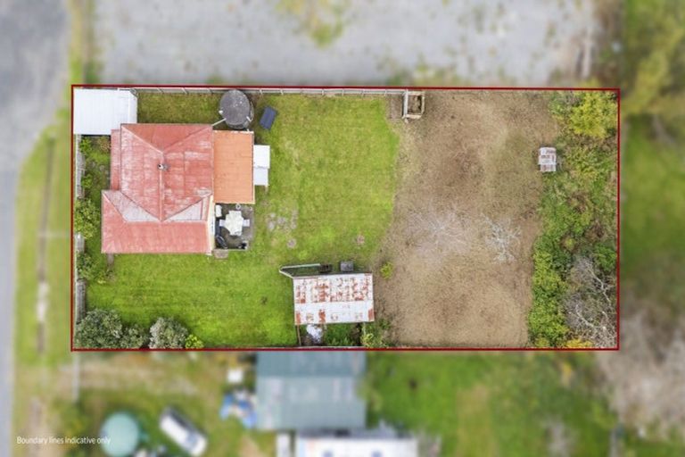 Photo of property in 5 Alexander Street, Ohingaiti, Hunterville, 4785