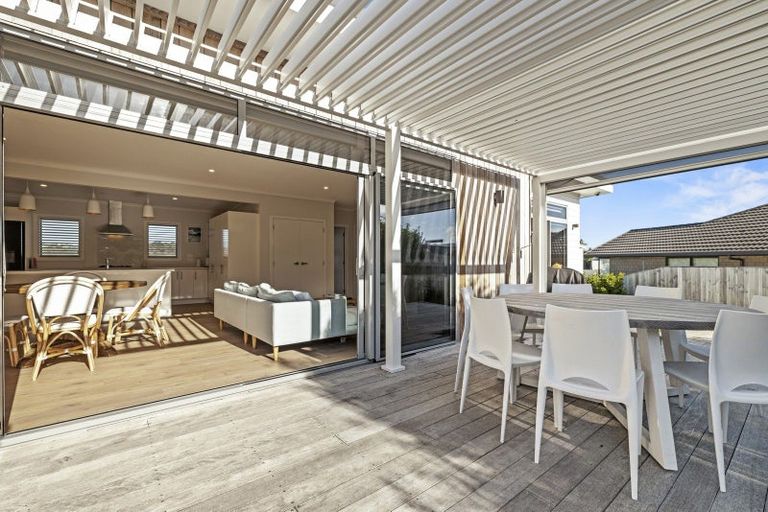 Photo of property in 16 Parklands Avenue, Mangawhai Heads, Mangawhai, 0505
