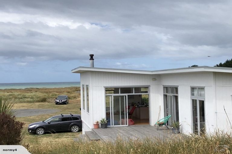 Photo of property in 6 Puk Lane, Flat Point, Masterton, 5883